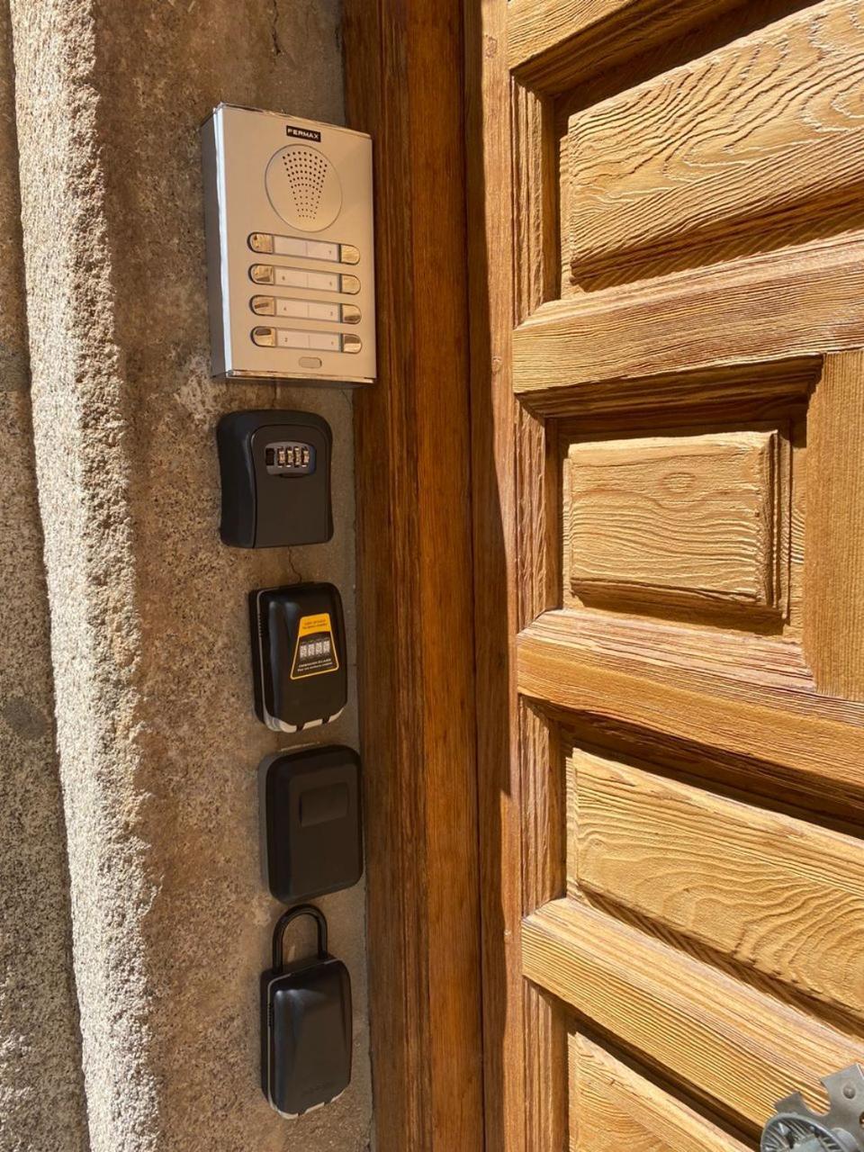 Apartamento En Toledo Bagu Apartment Bagian luar foto
